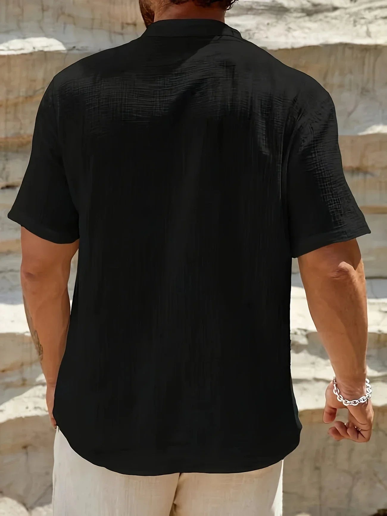 David | Camisa de verano elegante con cuello alto