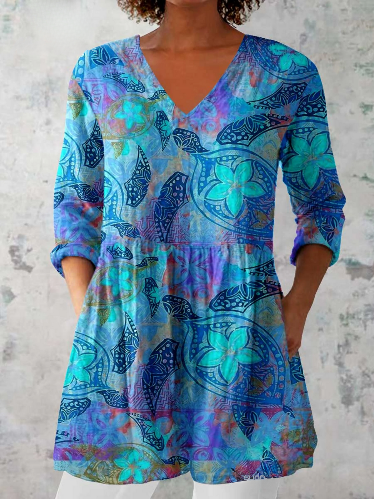 Emilia | Blusa Larga con Escote en V