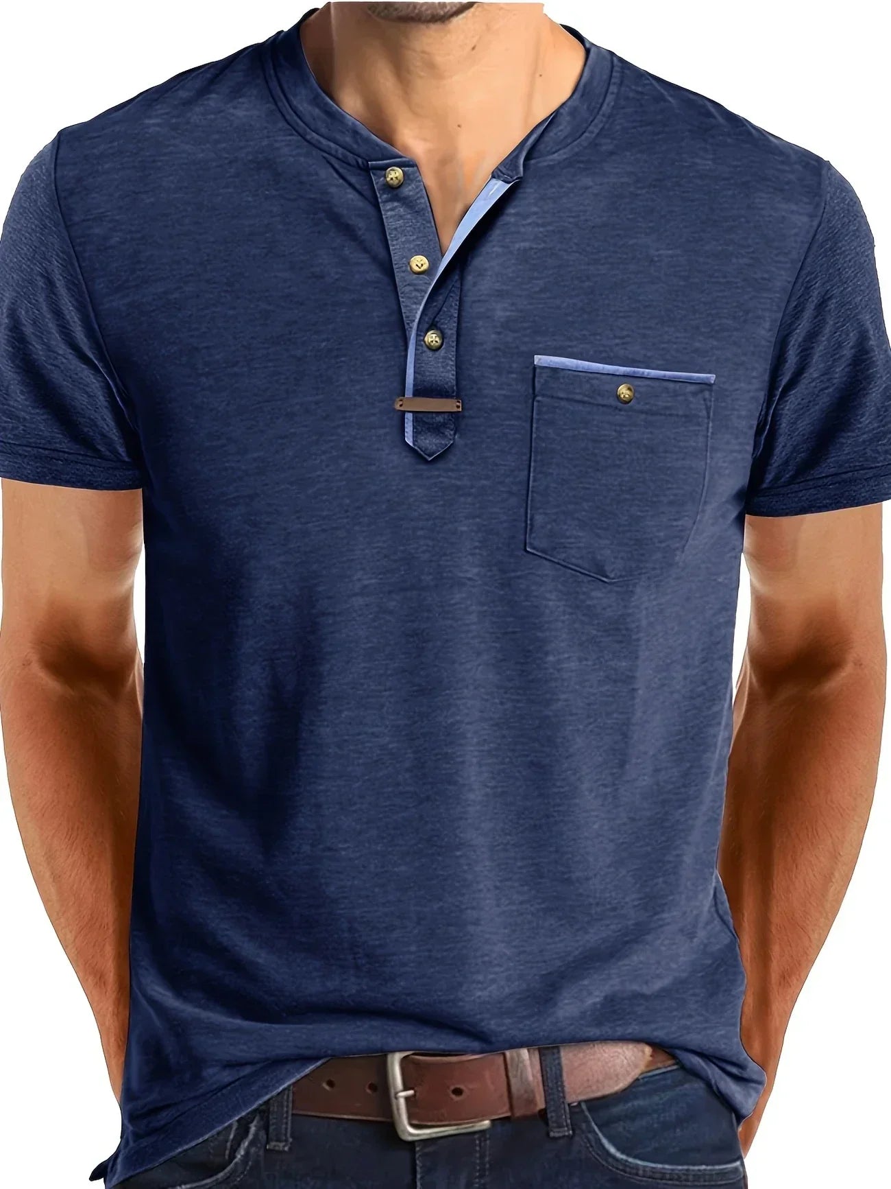 Pedro | Camiseta de cuello redondo elegante con bolsillo