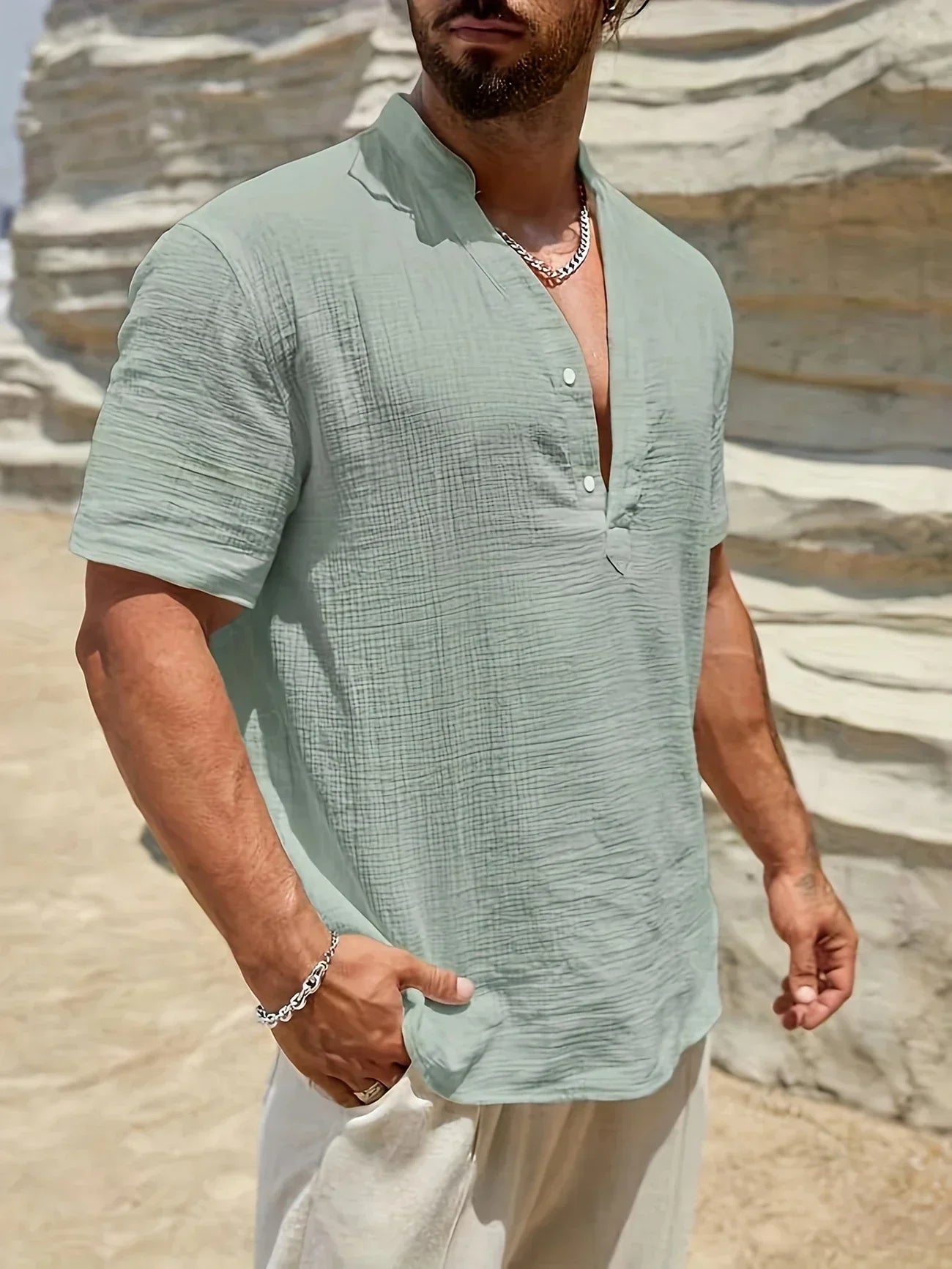 David | Camisa de verano elegante con cuello alto