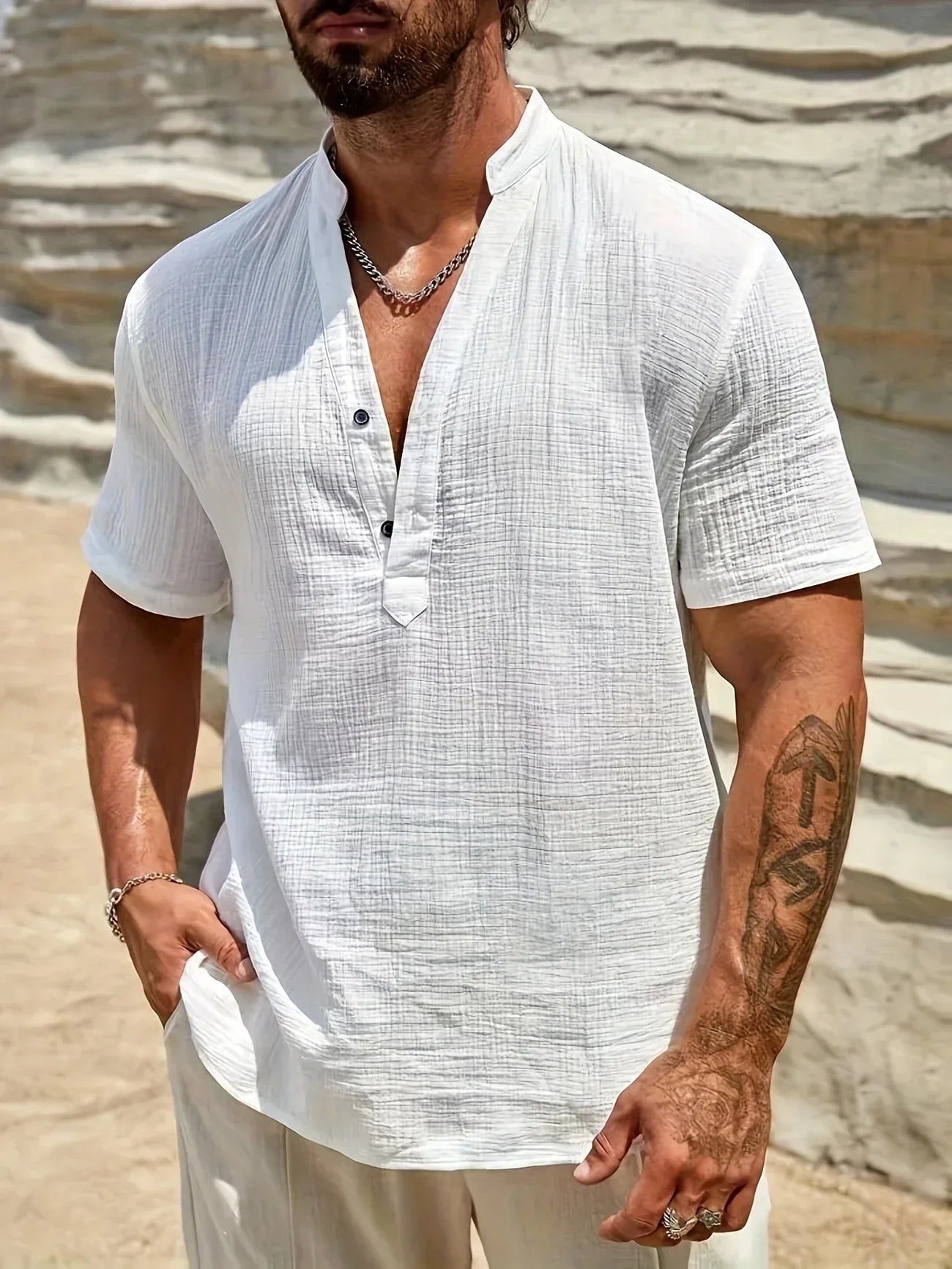 David | Camisa de verano elegante con cuello alto