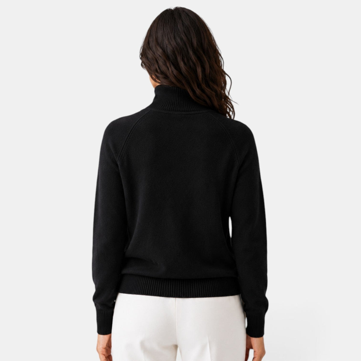 Yaretzi | Suéter Elegante de Cuello Alto de Lana