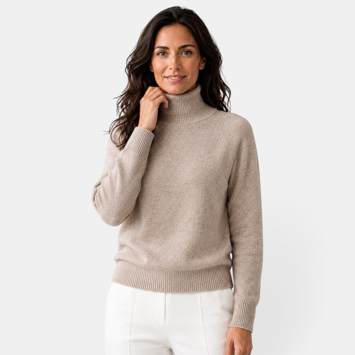 Yaretzi | Suéter Elegante de Cuello Alto de Lana