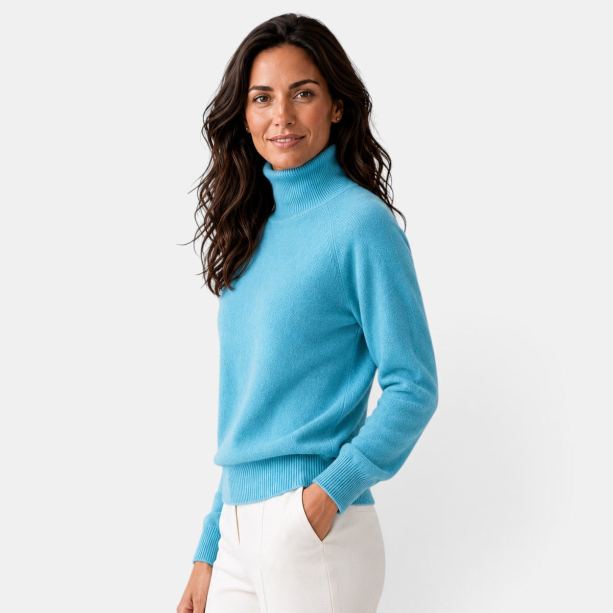 Yaretzi | Suéter Elegante de Cuello Alto de Lana