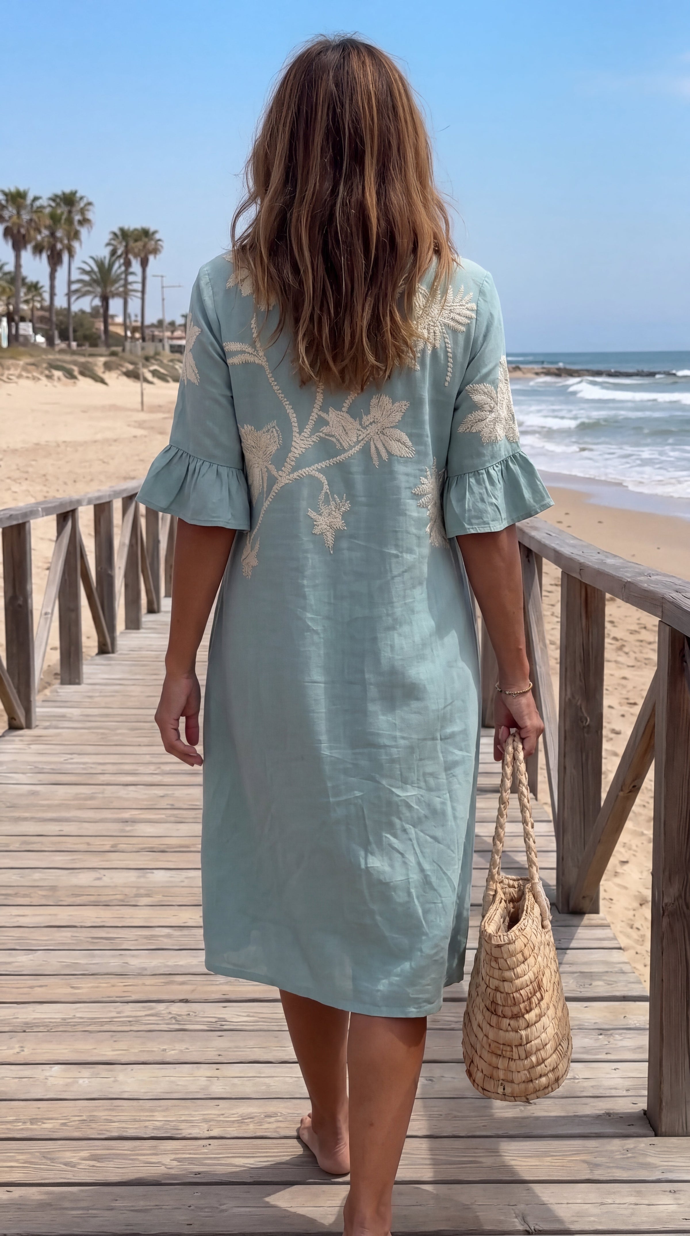 Yolanda | Vestido Floral Cómodo con Escote en V