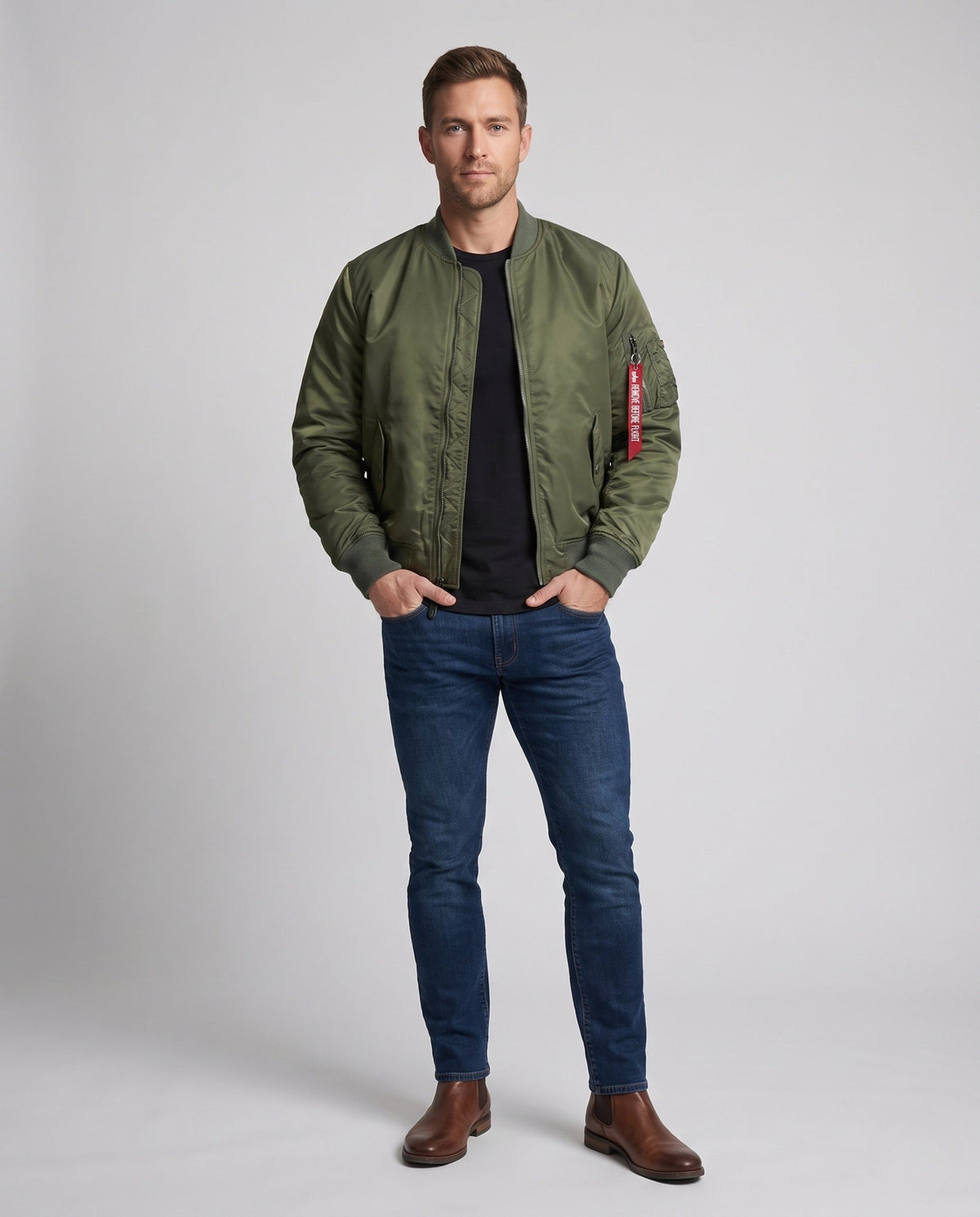 Chamarra acolchada hombre estilo piloto