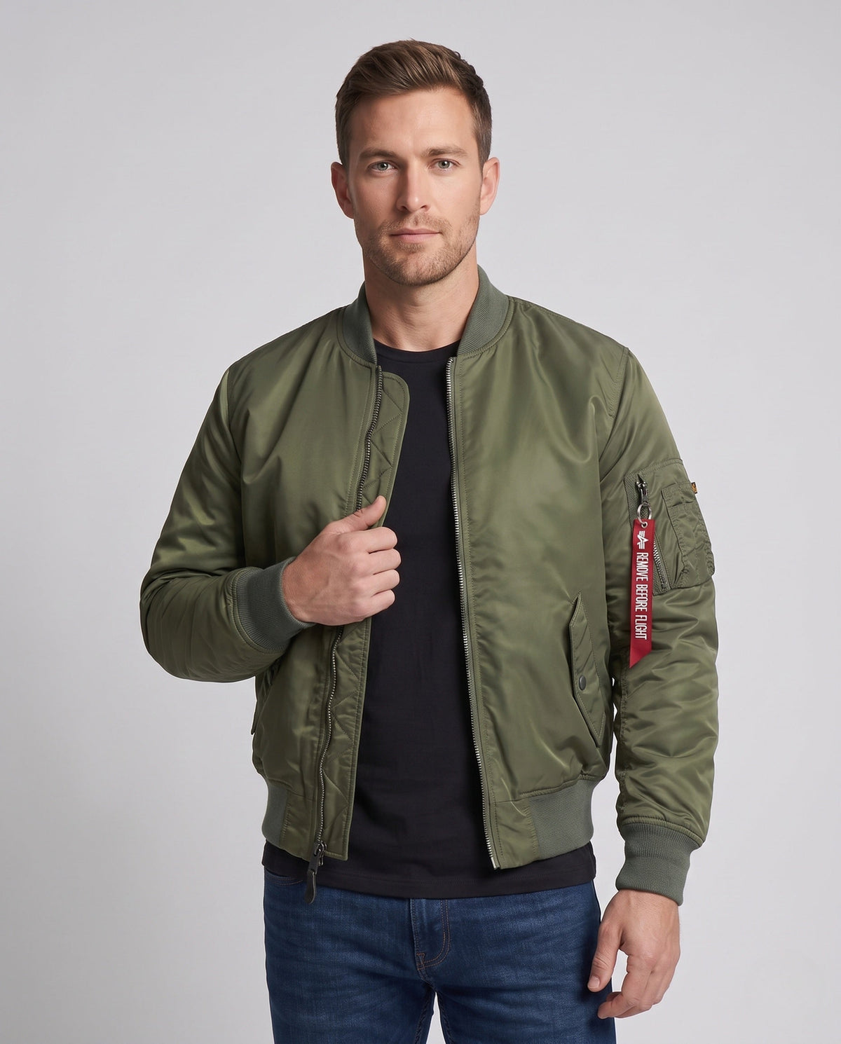 Chamarra acolchada hombre estilo piloto