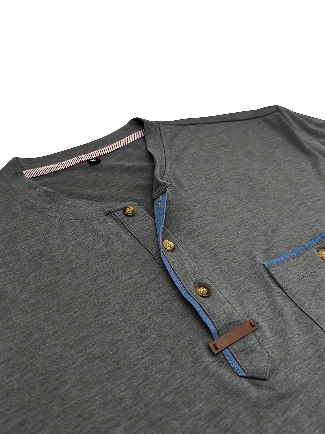 Pedro | Camiseta de cuello redondo elegante con bolsillo