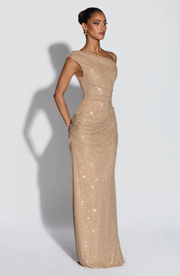 Vestido de noche elegante con lentejuelas