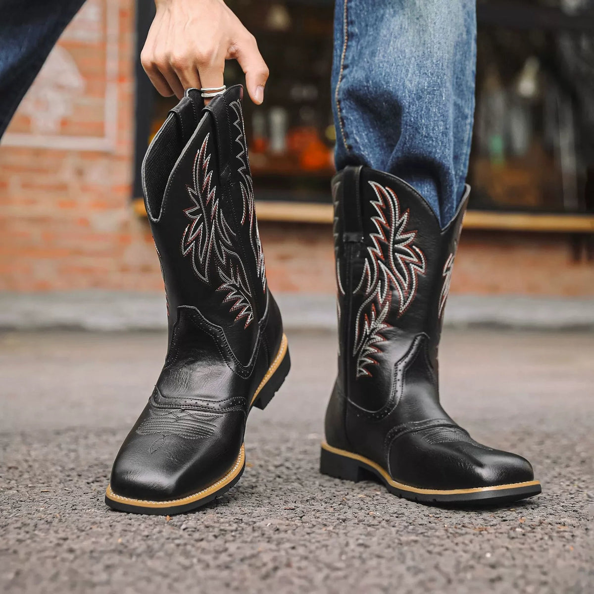 Botas Vaqueras Hombre con Caña Bordada a Media Pierna