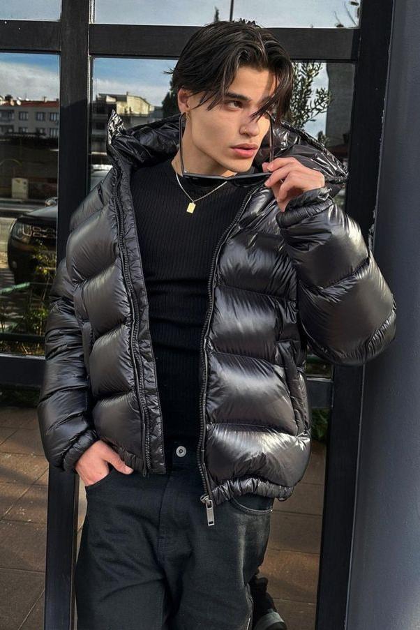 Chamarra acolchada hombre cuello alto