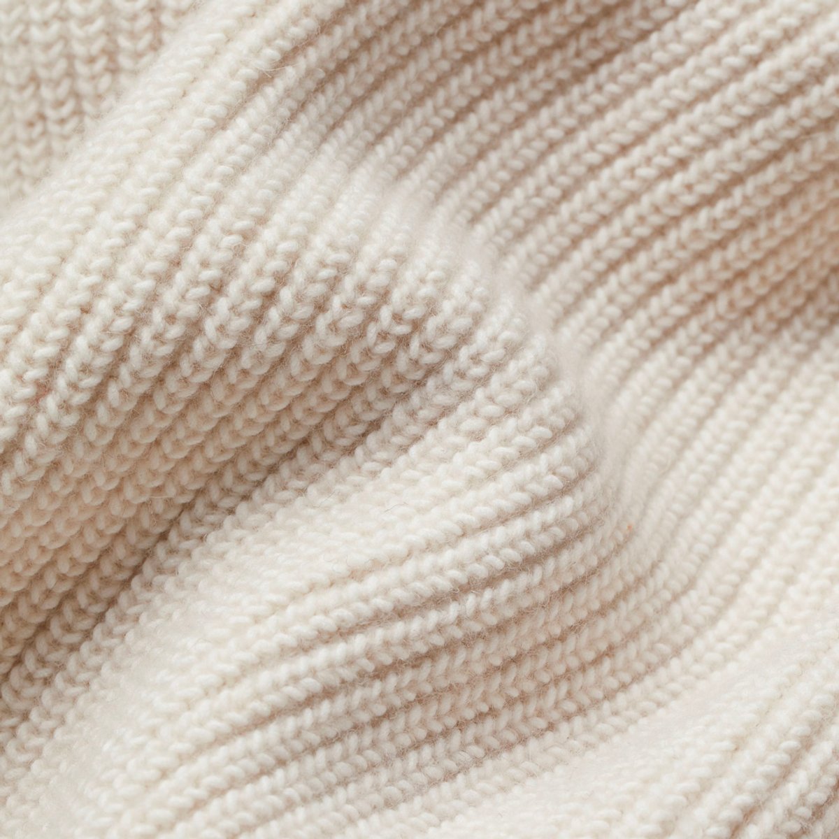 Vega | Cárdigan Oversize con Cuello Bufanda